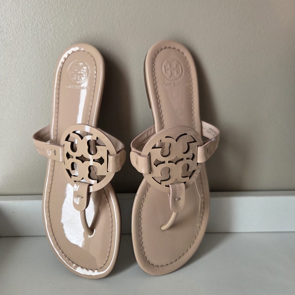 Tory Burch Leather  Sandals 7 Beige Nude Used Like New Condition - Picture 6 of 11